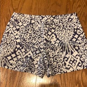 NWT Size 6 Kelly Stretch Shorts in Pineapple Party